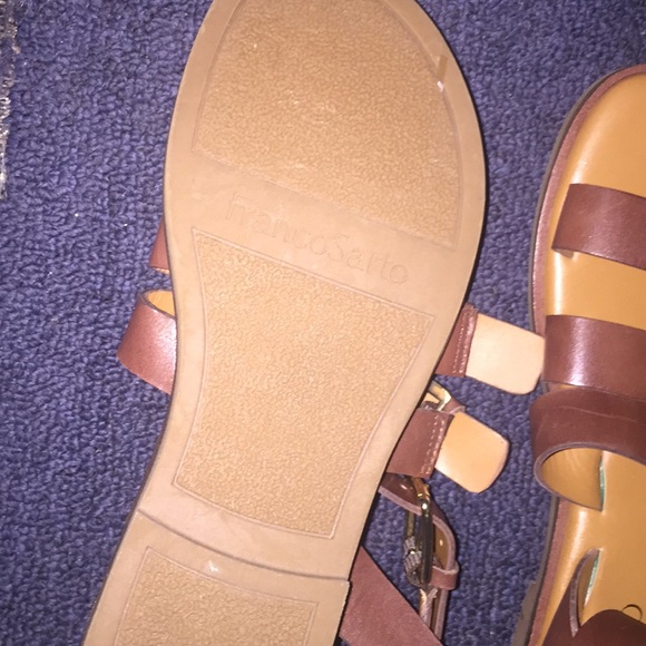 Franco Sarto Sandals 🖤 - Picture 3 of 3